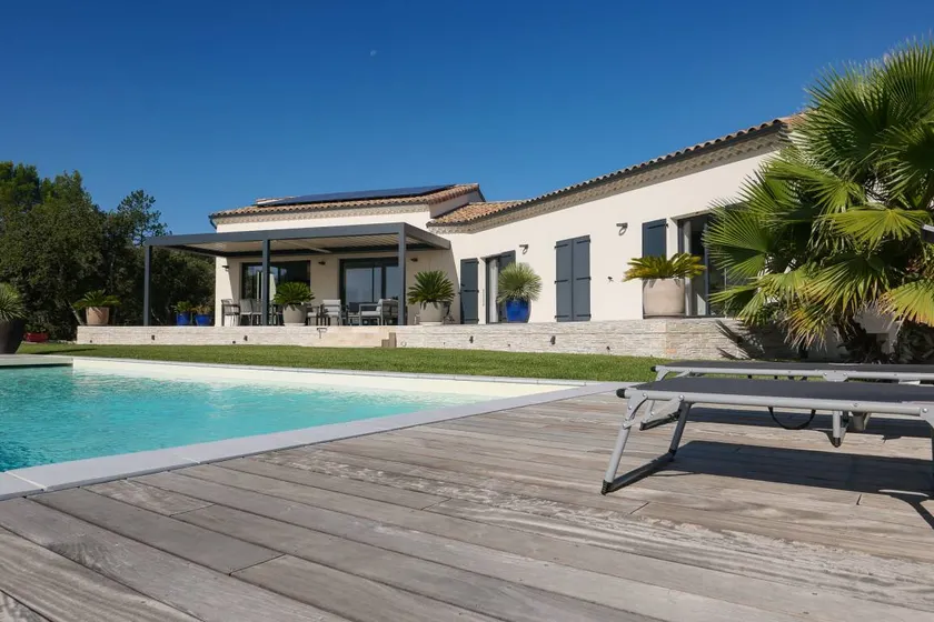 Villa Noelisa - Image 1