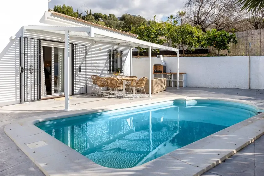 Ferienhaus mit Garten, privatem Pool und Grill | Bergblick - Image 1