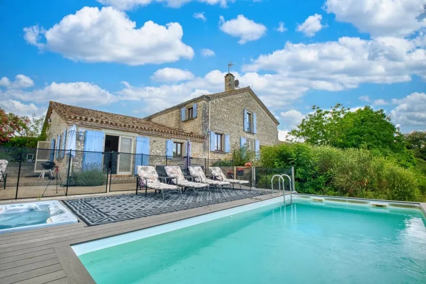 Children-friendly house with pool, terrace & hot tub | Garden view | Good for workation - Image 1