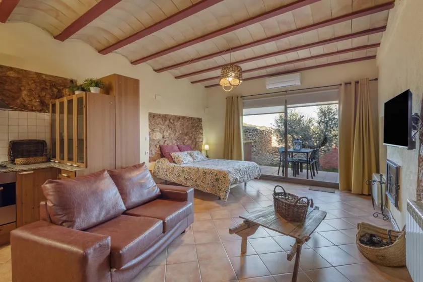 Fully equipped nice holiday home with barbeque, terrace & garden | Mountain view | Pet-friendly - Image 1