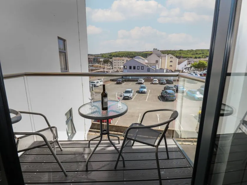 Cottage | Beach view - Image 1