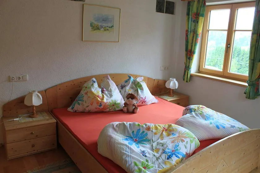 Apartment with terrace, barbecue & pool - Image 1