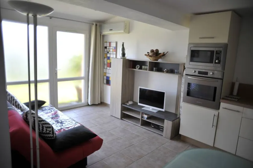 Flat with terrace, BBQ & garden | Mountain view - Image 1