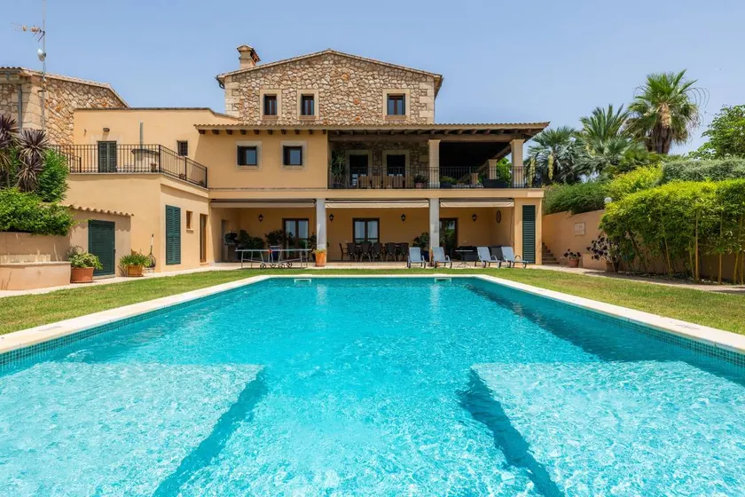 Fully equipped lovely house with garden, BBQ & terrace | Garden view | Good for workation - Image 1