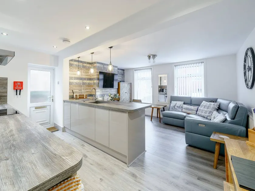 Cottage with 2 rooms for 3 persons - Image 1