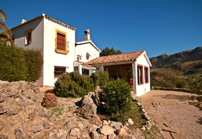 Villa 'El Cortijo' with Mountain View, Private Pool, Terrace, A/C & Wi-Fi - Image 1