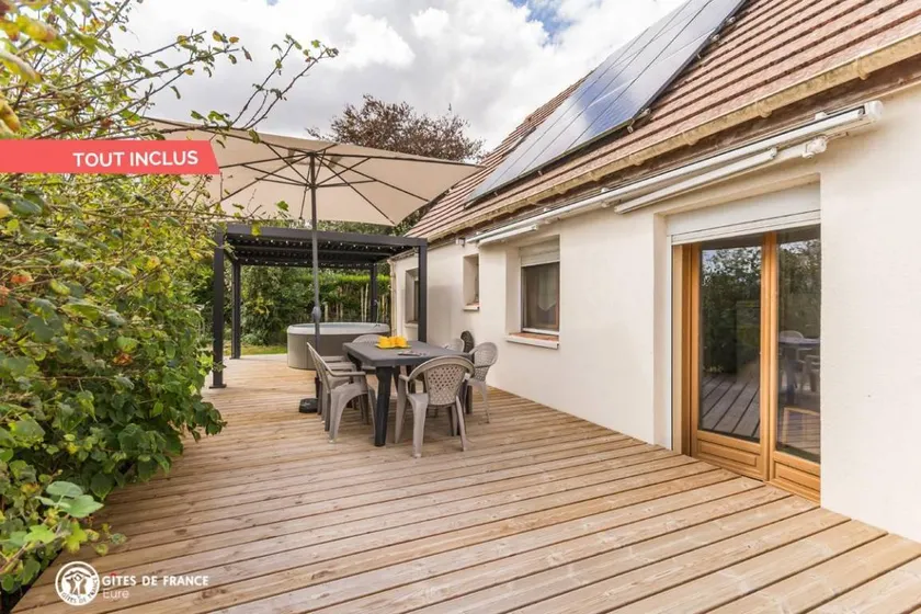 Wunderschöne Ferienunterkunft mit Garten, privatem Pool und Grill | Haustierfreundlich - Image 1