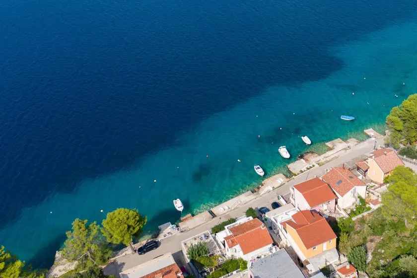3-Zimmer-Ferienwohnung am Strand Sparadici, Sibenik (A-19870-c) - Image 1