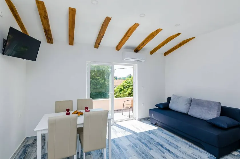 Pleasant holiday apartment with 1 room for 2 persons - Image 1