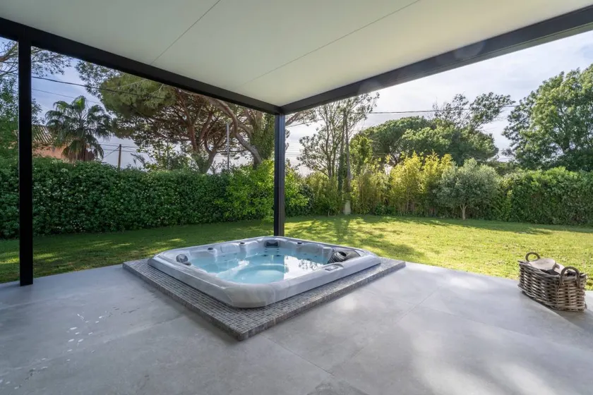 Villa am Meer mit Pool und Whirlpool - Image 1
