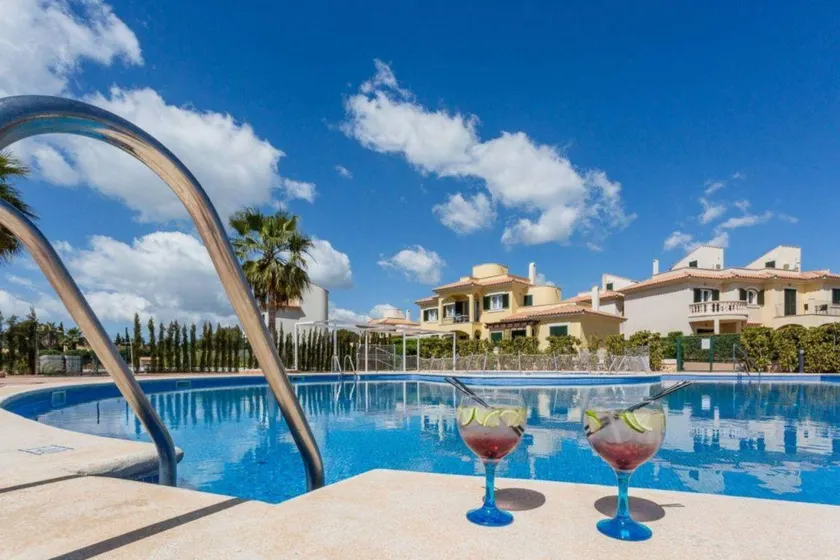 Holiday Home 'Residence Club El Paraiso 28' with Sea View, Wi-Fi and Air Conditioning - Image 1