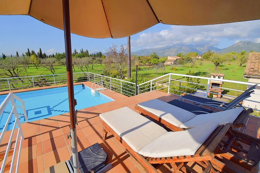Fully equipped lovely house with barbecue, terrace & private pool - Image 1