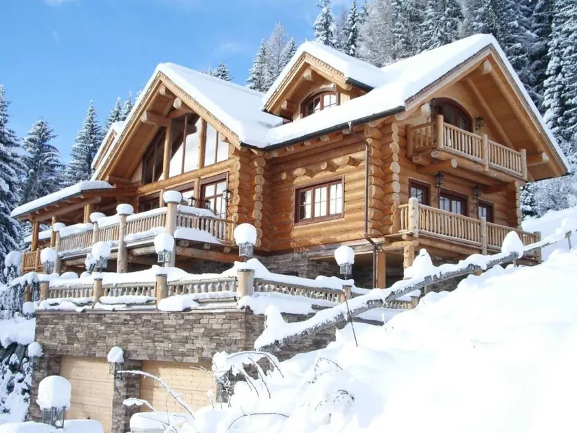Chalet in Bad Kleinkirchheim With 2 Saunas - Image 1