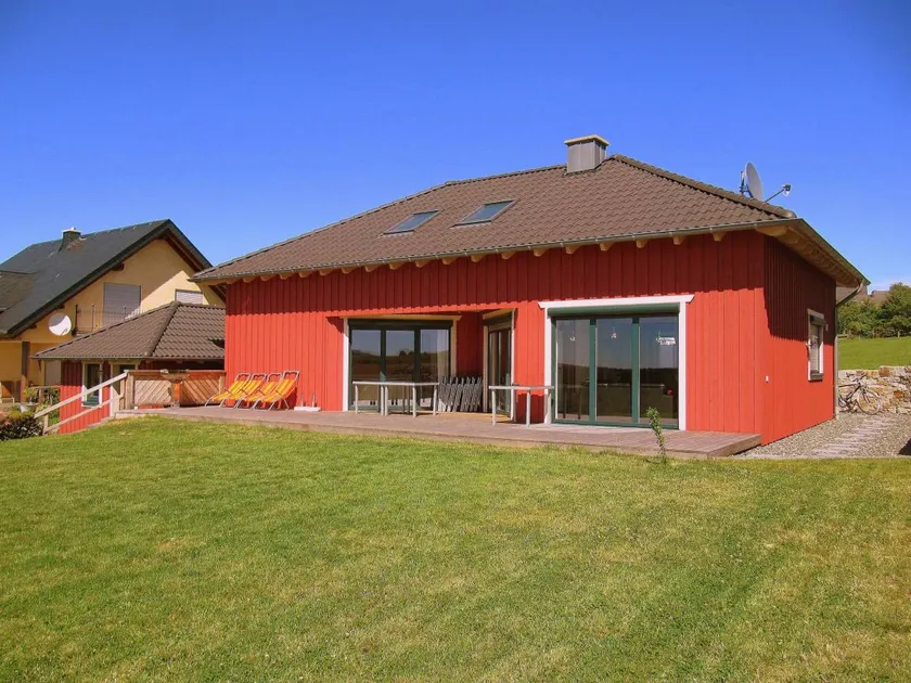 Holiday Home Red Milan - Image 1