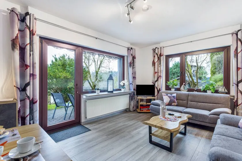 Apartment with garden, BBQ & terrace | Garden view - Image 1