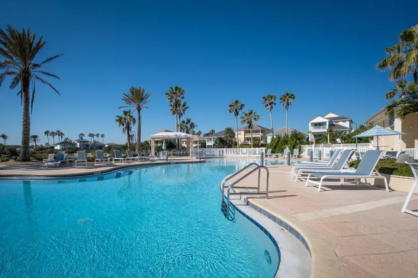 Family-Friendly 3BR at Cinnamon Beach, Steps to Beach, Resort Pools & Hot Tub - Image 1
