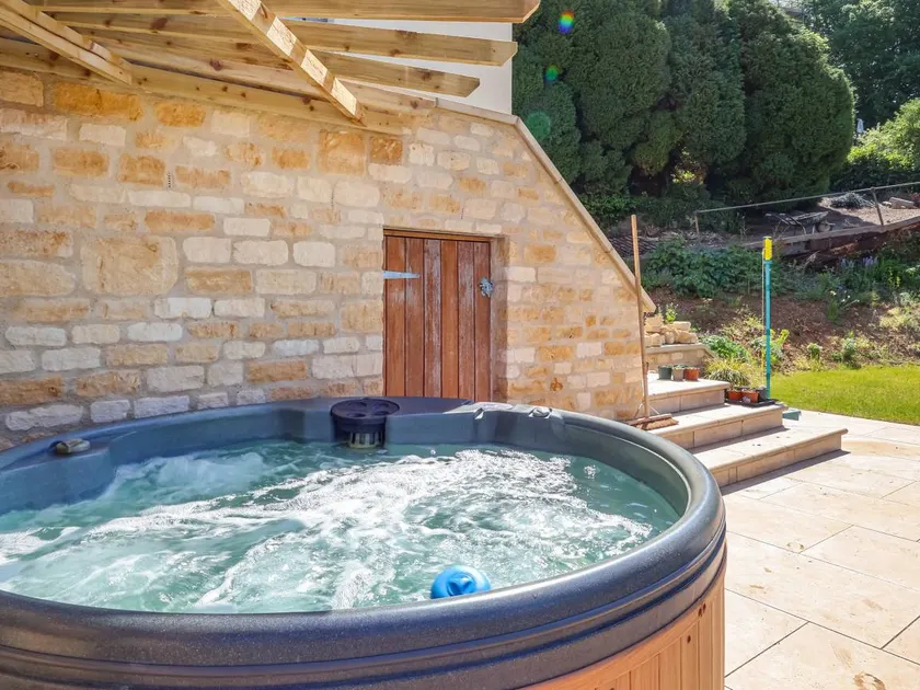 Appartement de vacances avec jardin, terrasse et jacuzzi - Image 1