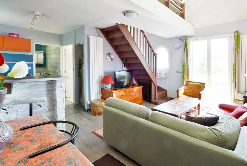House with terrace & garden | Suitable for remote work - Image 1