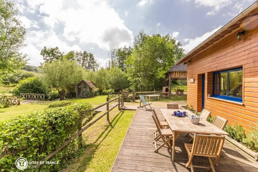 Gite with BBQ, garden & terrace - Image 1