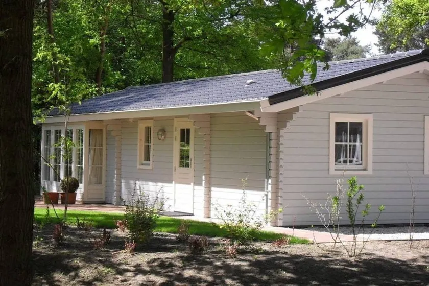 Chalet with terrace & garden | Next to the beach | Pets allowed - Image 1
