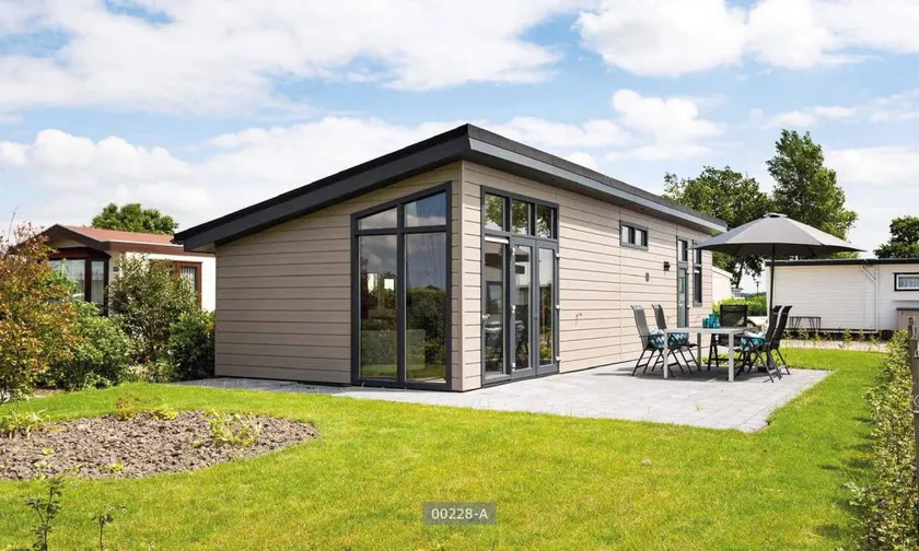 Family-oriented lovely holiday park with garden, pool & terrace | Pets allowed - Image 1