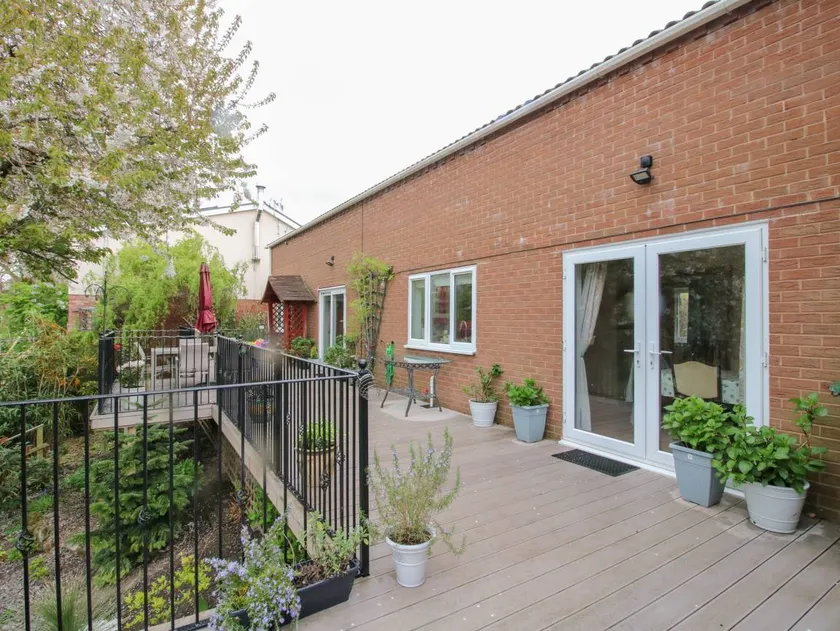 Children-friendly cottage | Pets are welcome - Image 1