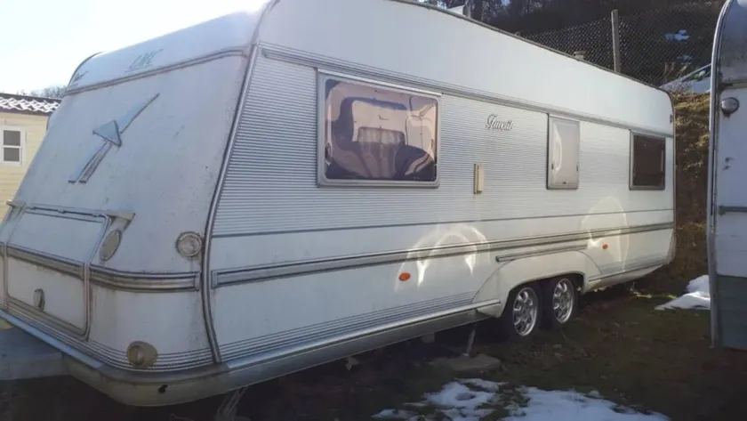 Camping-Unterkunft mit Grill und beheiztem Pool - Image 1