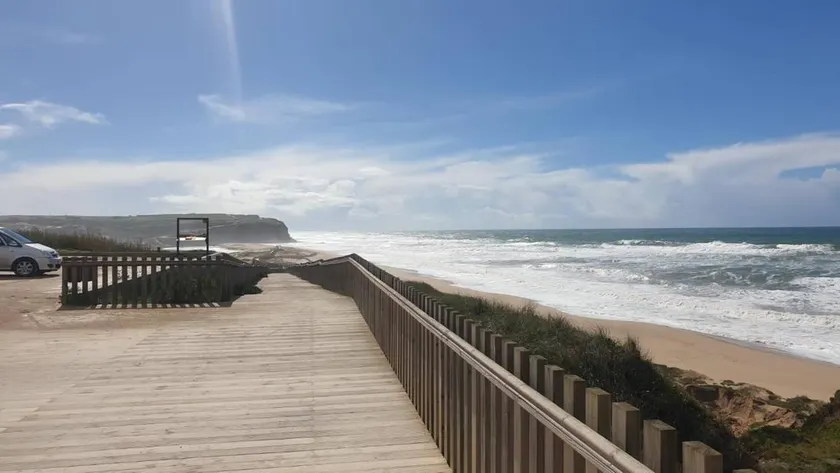 Charmante villa entièrement équipée avec jardin, terrasse et barbecue | Vue mer | Plage à proximité | Adaptée au travail à distance - Image 1