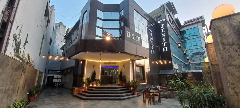 Zenith Hotel Delhi - Image 1
