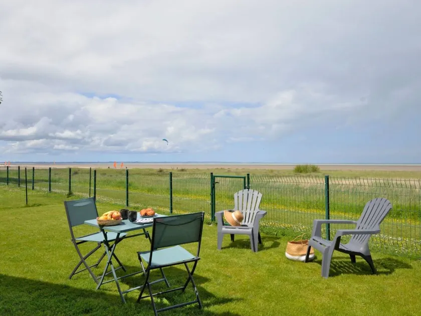 Charmante maison de vacances adaptée aux familles avec terrasse | Plage à proximité | Avec animaux acceptés - Image 1