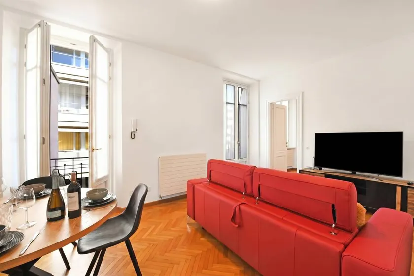 Flat | Pets allowed - Image 1