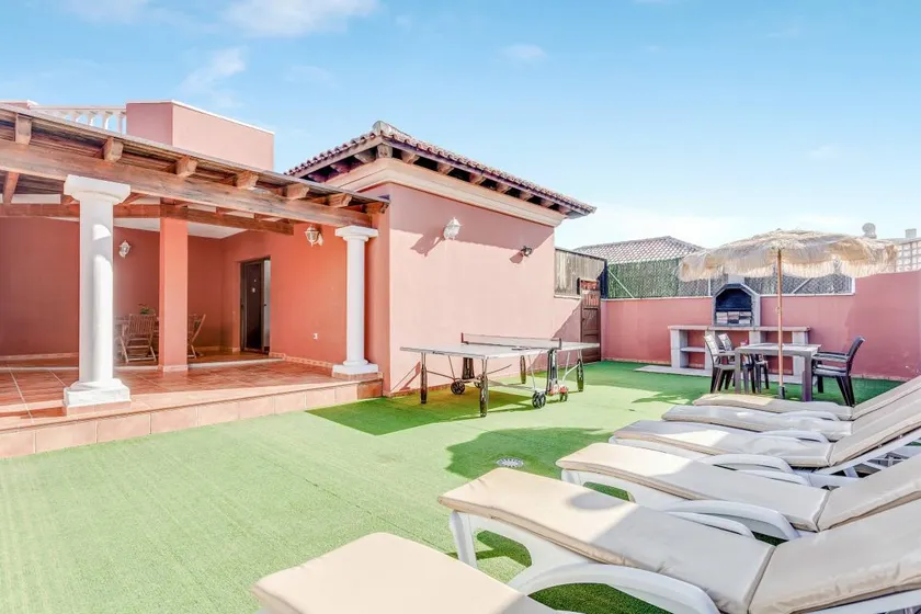 Geräumige Villa "Don Rodrigo" mit WLAN, Garten, Terrasse und Pool - Image 1