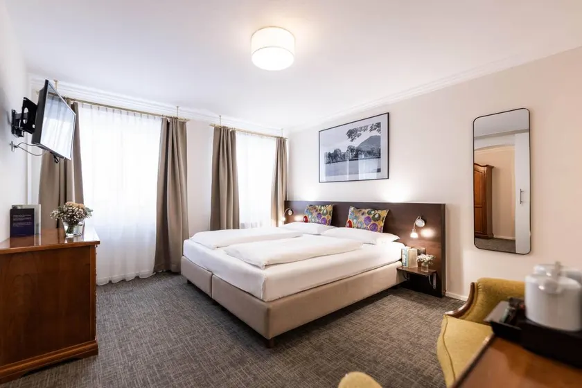 Altstadthotel Wolf-Dietrich - Image 1