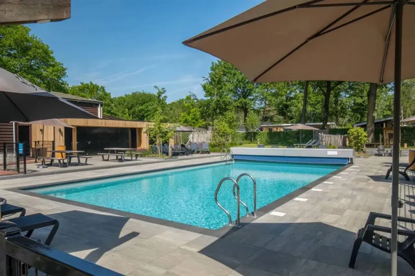 Holiday park with sauna, pool & garden - Image 1