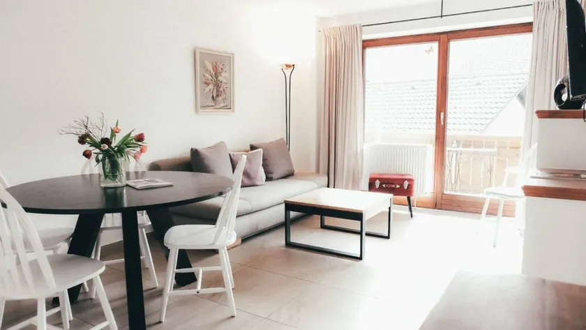 Fully equipped apartment | Mountain view | Pets allowed - Image 1