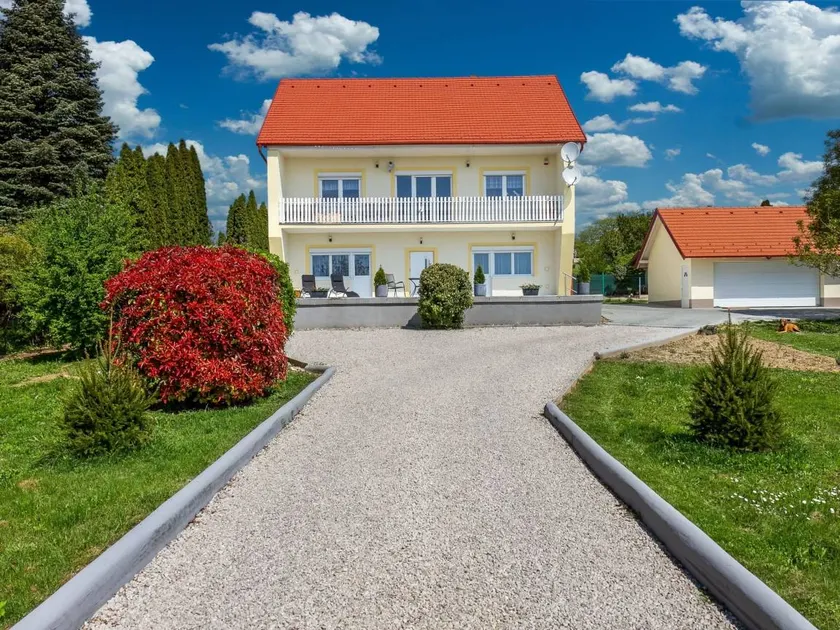 Wunderschönes Apartment mit Garten und Grill - Image 1