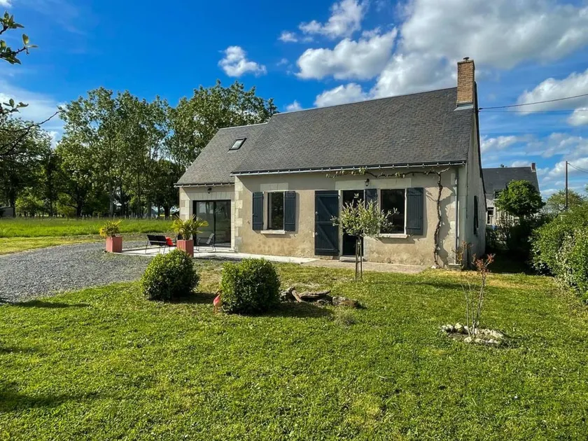 Fully equipped cottage with garden & BBQ - Image 1