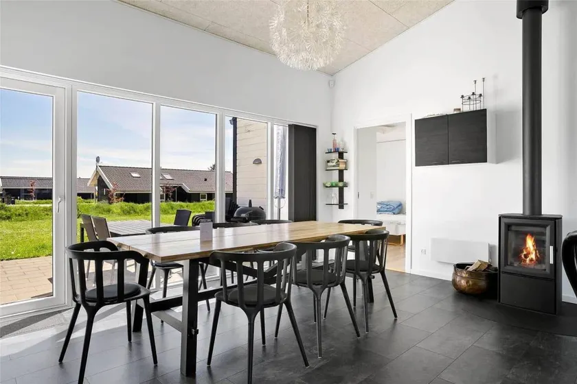 Children-friendly house with sauna, terrace & BBQ | Pets are welcome - Image 1