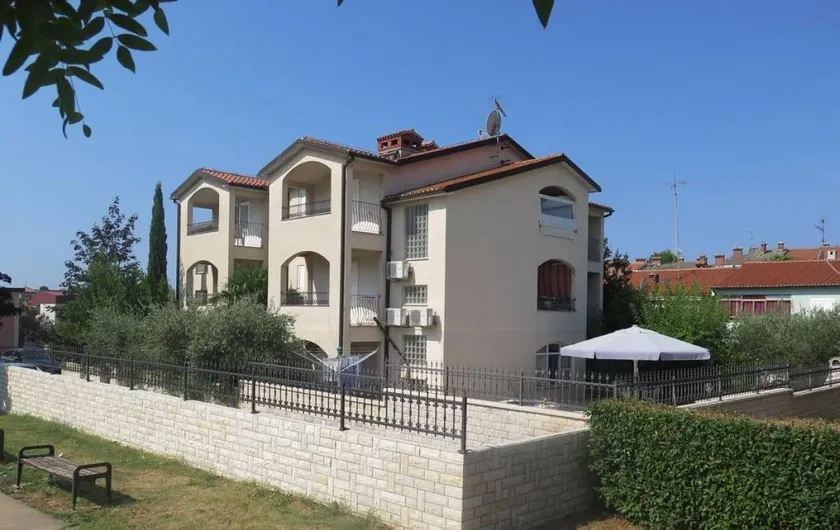 Studioapartment in Poreč mit Balkon, Klimaanlage, W-LAN (4676-3) - Image 1