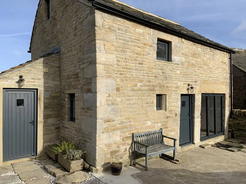 Fully equipped charming cottage with garden | Pet-friendly - Image 1