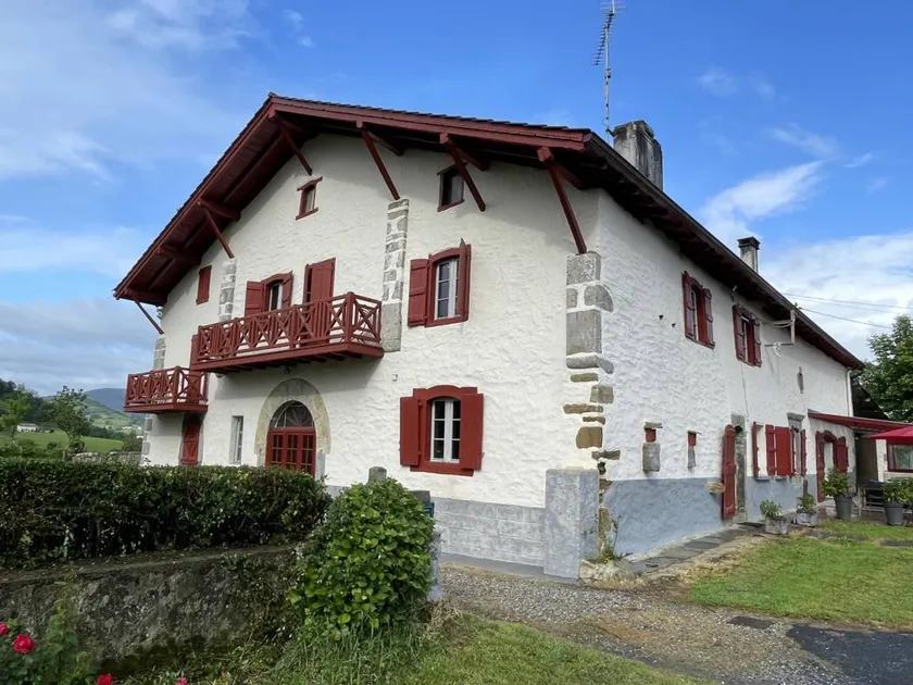 Charming bed and breakfast with terrace - Image 1