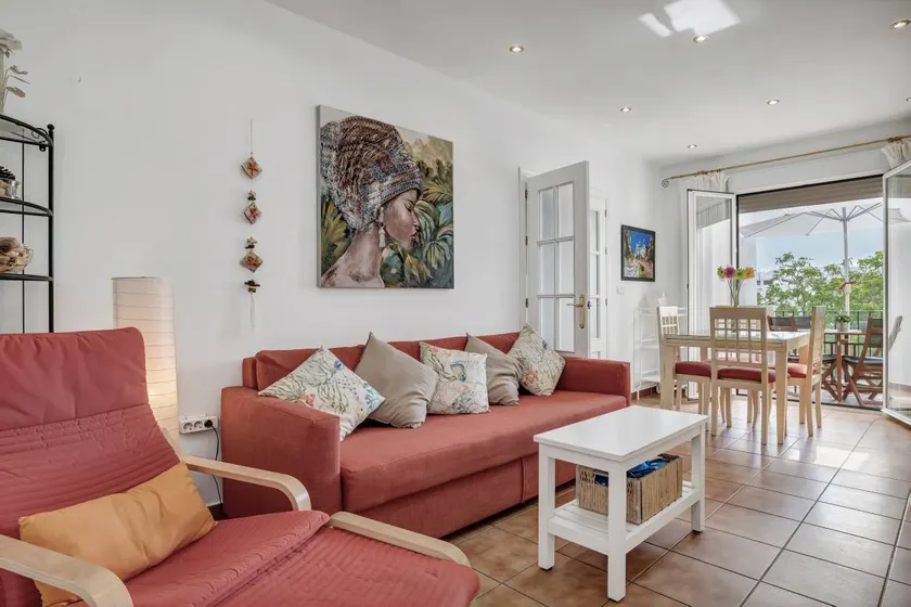 Appartement avec terrasse | Vue ville - Image 1