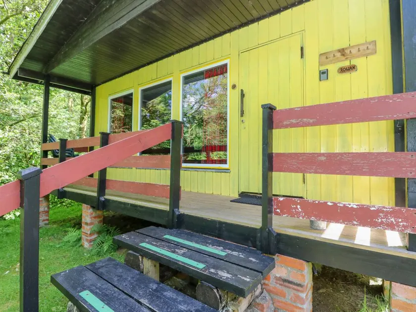 Fantastico cottage adatto alle famiglie con giardino | Ammette cani - Image 1