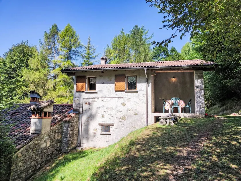 House with garden & terrace | Mountain view - Image 1