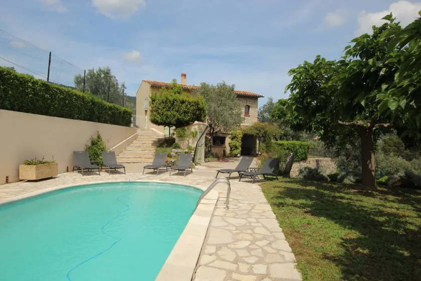 Big villa with garden, terrace & private pool | Pet-friendly - Image 1