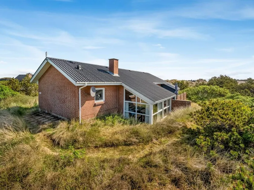 Holiday Home Anita 500m from the sea by Interhome - Image 1