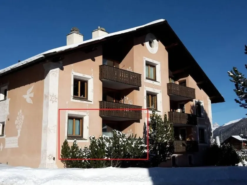 Appartement entièrement équipé avec sauna et jardin | Vue montagne - Image 1