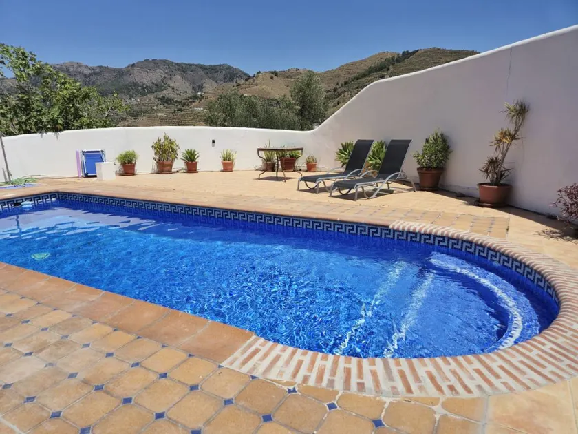 Ferienhaus mit Garten, privatem Pool und Grill | Bergblick - Image 1