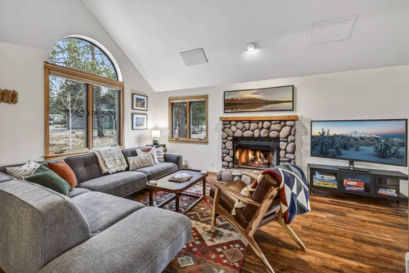 Sunriver Legacy Cabin - Image 1
