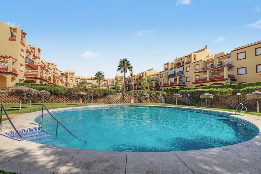 Fully equipped charming house with private pool & BBQ | Good for workation | Pet-friendly - Image 1